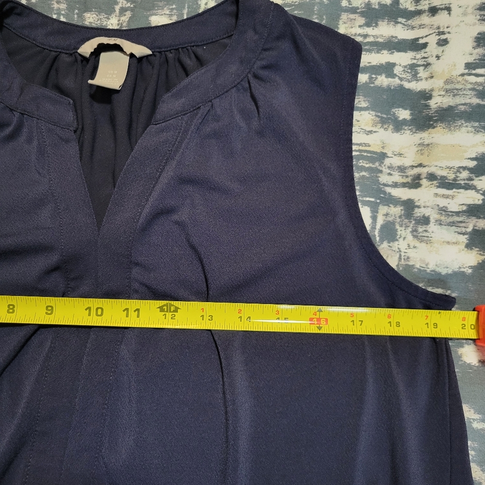 H&M Top - Picture 5 of 7